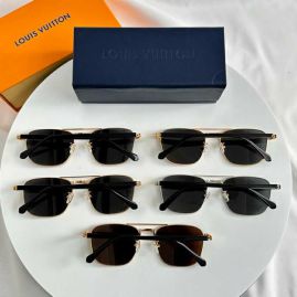 Picture of LV Sunglasses _SKUfw57302704fw